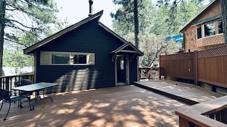 52955 Fernland Dr, Idyllwild, CA 92549