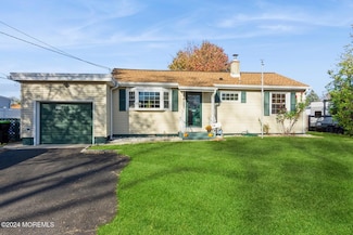 279 Middle Rd, Hazlet, NJ 07730