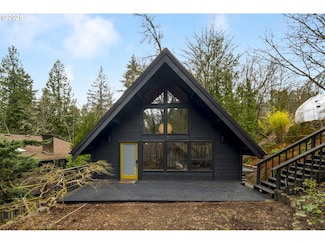 8737 SW 46th Ave, Portland, OR 97219