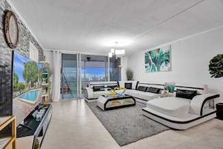 2671 S Course Dr Unit 610, Pompano Beach, FL 33069