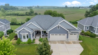 722 Westbridge Trail, Waunakee, WI 53597