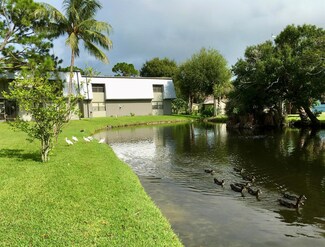 2517 S 17th St Unit 101, Fort Pierce, FL 34982