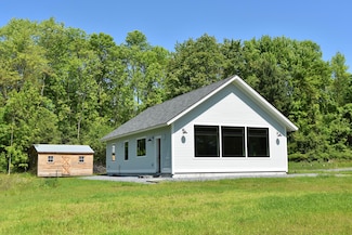 33 Hilton Terrace, Willsboro, NY 12996