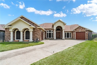 3702 E Lake Dr, Corpus Christi, TX 78414