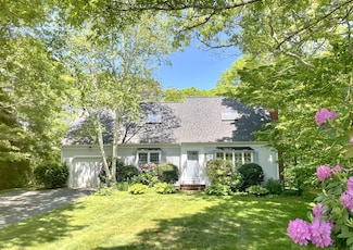 40 Appaloosa Way, Marstons Mills, MA 02648
