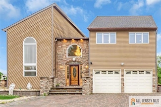 10 Signal Ct, Dayton, NJ 08810