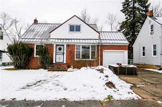 16009 Grant Ave, Maple Heights, OH 44137