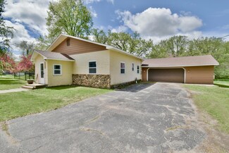 1511 13th Ave NE, Brainerd, MN 56401
