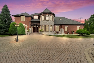 11010 W 131st St, Palos Park, IL 60464