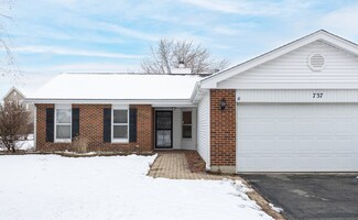 737 N Brookdale Dr, Schaumburg, IL 60194