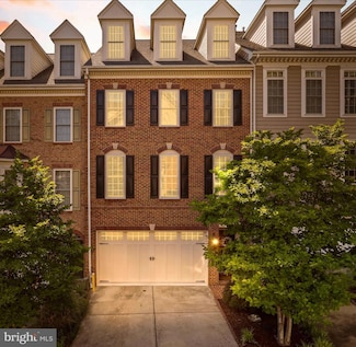 3545 Goddard Way, Alexandria, VA 22304