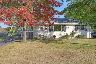 5818 James Ave N, Minneapolis, MN 55430