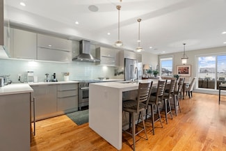 405 W 1st St Unit 101, Boston, MA 02127