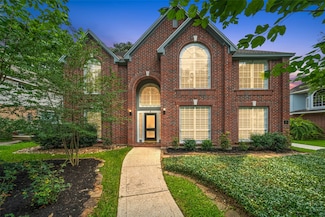 18 S Dragonwood Place, Spring, TX 77381