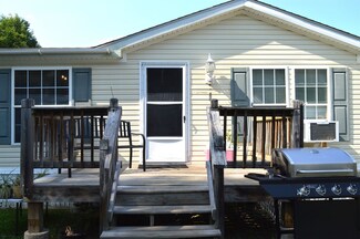 11 Emerald Ridge Rd, Newport, NH 03773