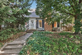 3349 45th Ave S, Minneapolis, MN 55406