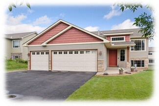 7312 Lander Ave NE, Albertville, MN 55301