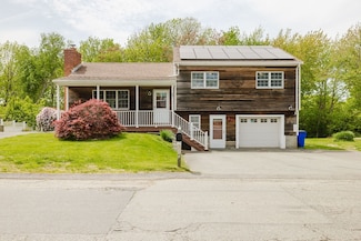 99 Napoleon St, Fall River, MA 02721