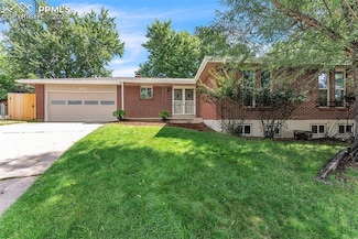 2832 Ridgeglen Way, Colorado Springs, CO 80918