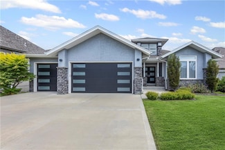 17305 Umbra, Overland Park, KS 66221