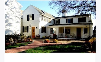 2 Franconia Ave Unit 1, Natick, MA 01760