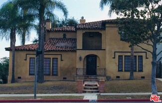 4936 Angeles Vista Blvd, Los Angeles, CA 90043