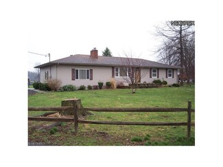 10071 Franchester Rd, Burbank, OH 44214