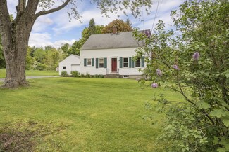 3 Plummer Rd, Gorham, ME 04038