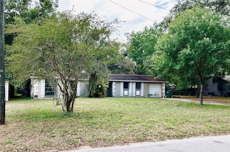 4213 Temple Heights Rd, Tampa, FL 33617