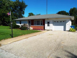 116 E Washington St, Brook, IN 47922