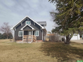 402 Road 7, Henderson, NE 68371