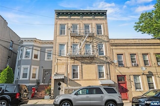 263 Cliff St, Cliffside Park, NJ 07010