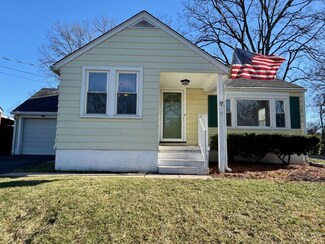 4648 Celadon Ave, Fairfield, OH 45014