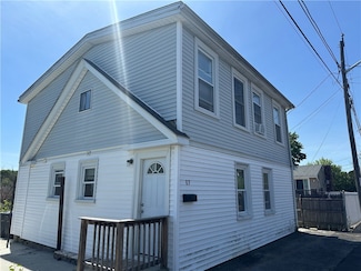 17 Intervale Ave, North Providence, RI 02911