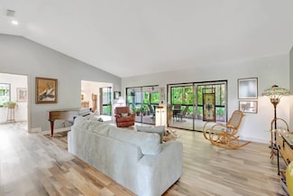 6839 Villas Dr S, Boca Raton, FL 33433