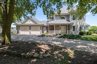 4591 S Memorial Shoreway Dr, Lakeside Marblehead, OH 43440