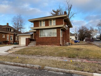 608 Marquette St, La Salle, IL 61301
