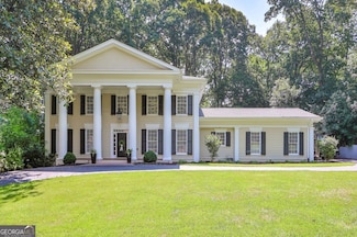 575 Valley Hall Dr, Atlanta, GA 30350