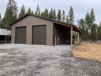 17156 Azusa Rd, Bend, OR 97707