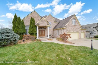 2493 Barnsbury Rd, East Lansing, MI 48823