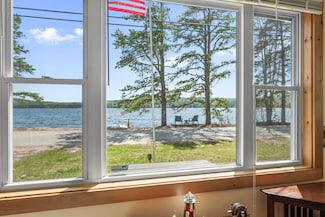 104 Bailey Rd, Effingham, NH 03882
