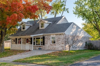 1699 Gayhart Dr, Xenia, OH 45385