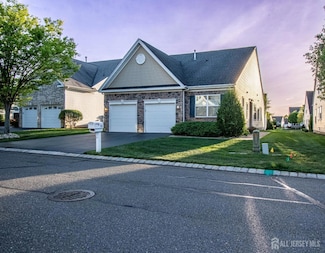 50 Turret Dr, Monroe Township, NJ 08831