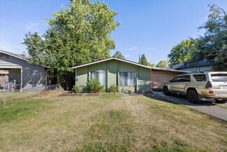 597 Benson St, Medford, OR 97501