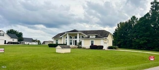 6101 Valentine St, Zebulon, NC 27597