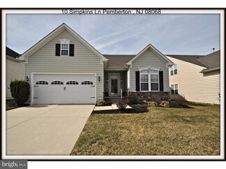 10 Simpkins Ln, Pemberton, NJ 08068