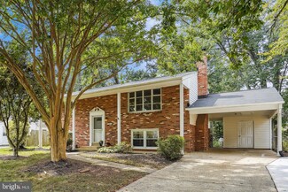 13516 Carmel Ln, Chantilly, VA 20151