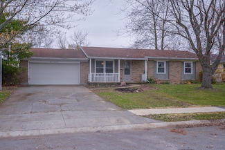 317 Cole Dr, Wapakoneta, OH 45895
