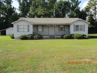 1360 Veachs Mill Rd, Warsaw, NC 28398