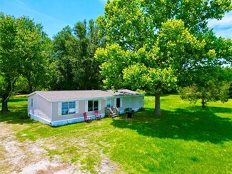 16517 NE 91st Ln, Waldo, FL 32694